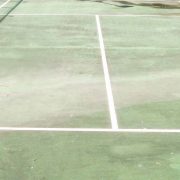 pressure-cleaning-tennis-court-before