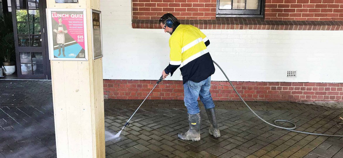 pressure-cleaning-water-jetting