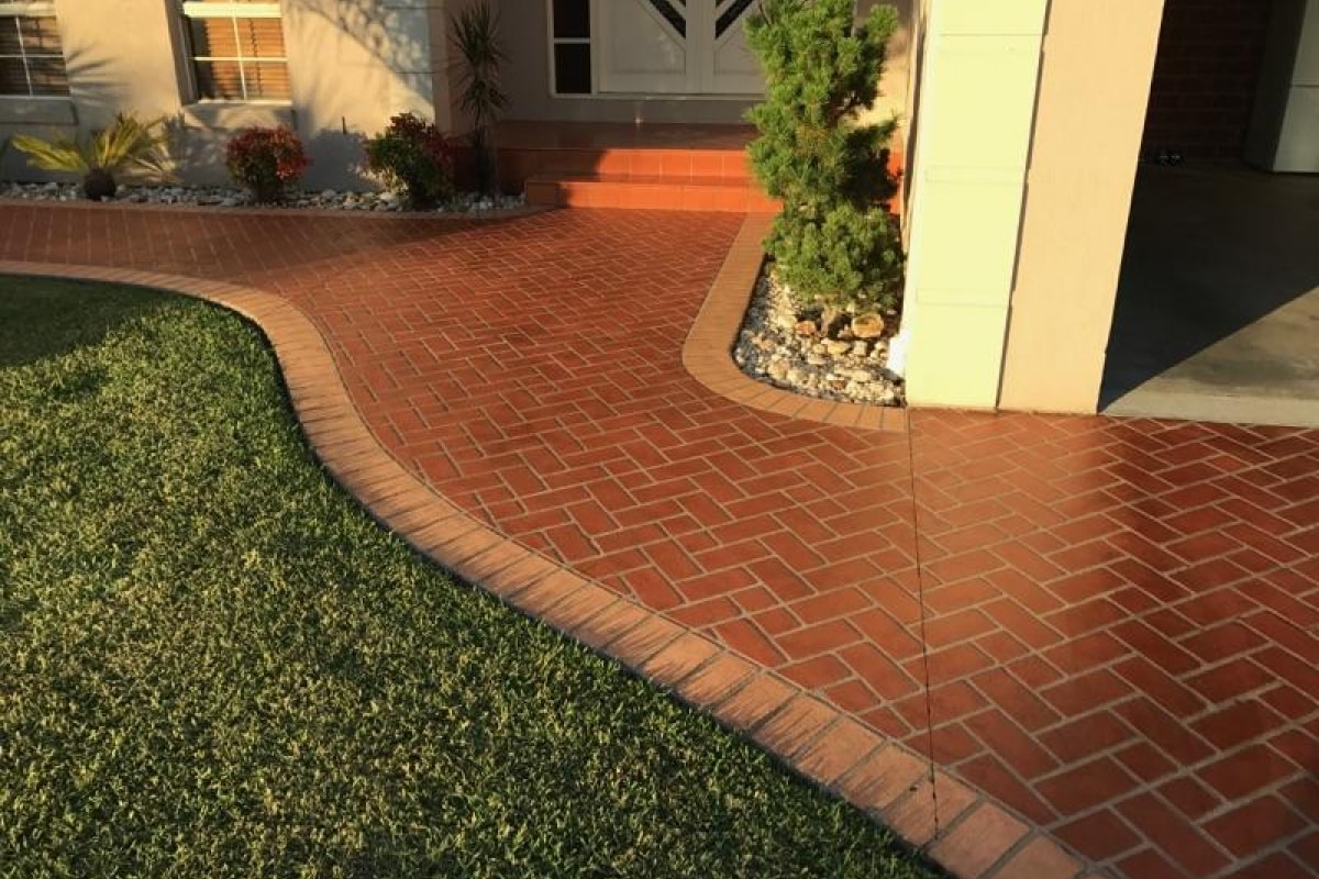 Paver-Sealing