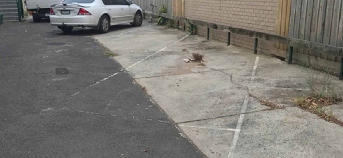 line-marking-carpark-before